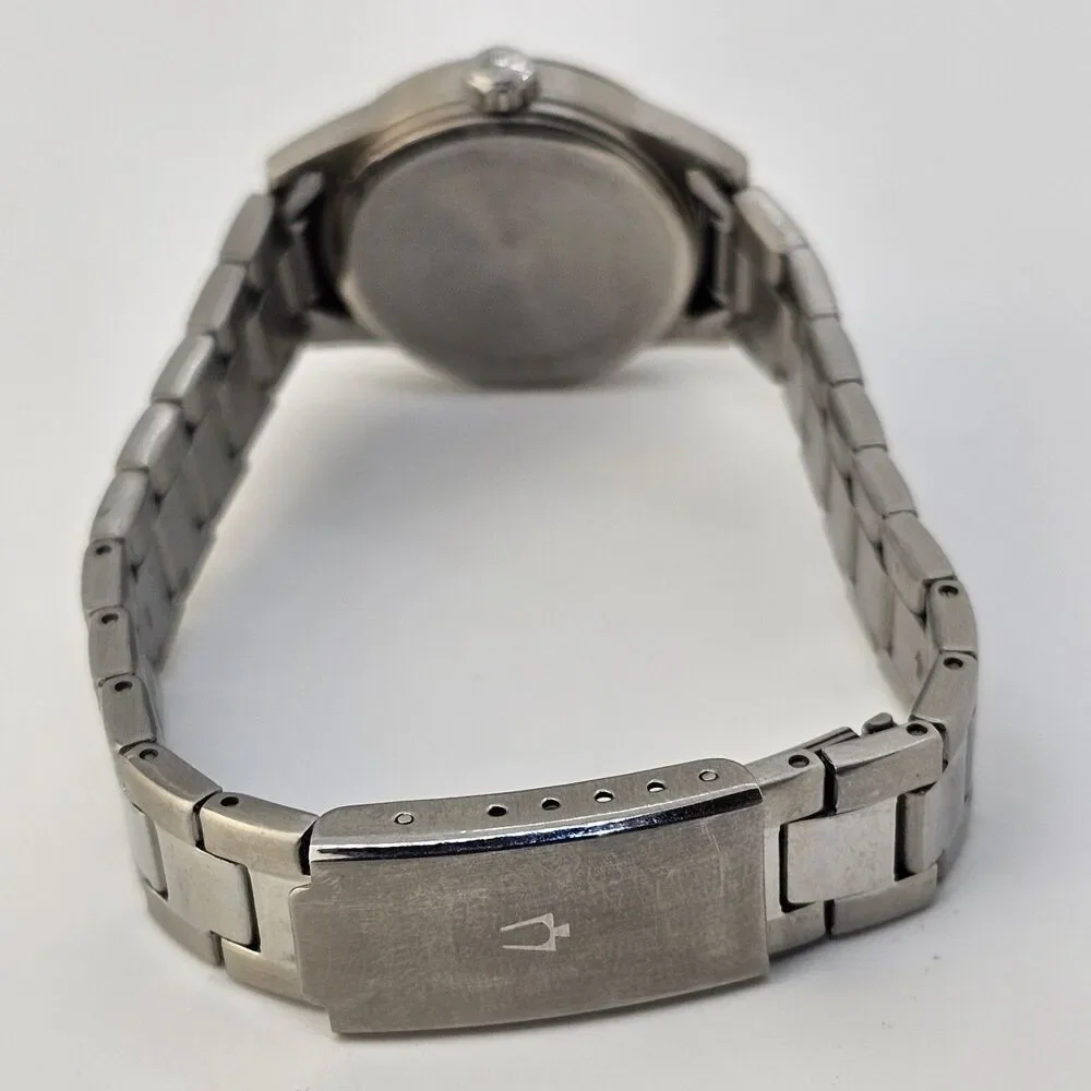 Bulova Women's Watch 28MM Gray Dial Bracelet‎ Band 7.5